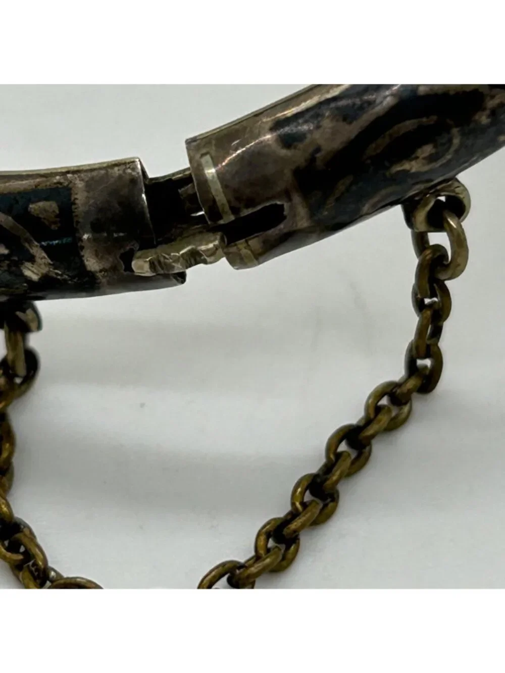 Vintage Siam Niello Bangle Bracelet Thai Black Enamel Hinged Chain Closure